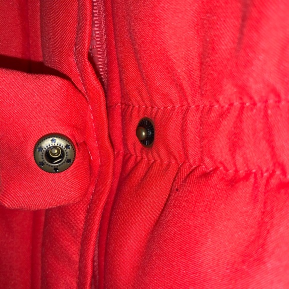 Vest - Picture 2 of 4